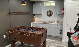 42 Hillcrest Dr, Albrightsville, PA 18210