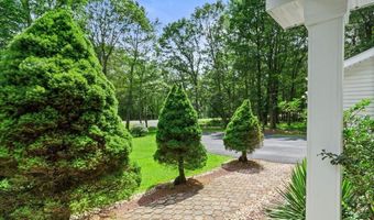 2770 Tacoma Dr, Blakeslee, PA 18610