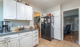 2435 Eastern Ave, Alliance, OH 44601