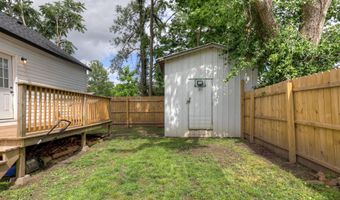 421 W 6th St, Baxter Springs, KS 66713