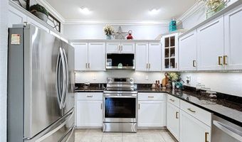 5663 SUNSET FALLS Dr, Apollo Beach, FL 33572