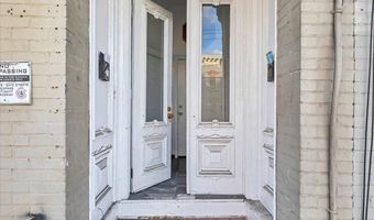 99 Lark St, Albany, NY 12210