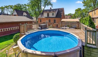 1036 W OKLAHOMA St, Appleton, WI 54914