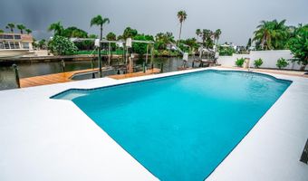 913 SPINDLE PALM Way, Apollo Beach, FL 33572