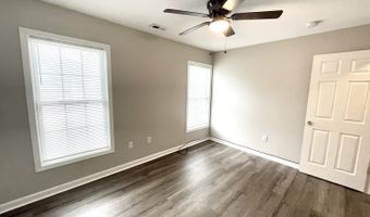 102 Milky Way Dr, Apex, NC 27502