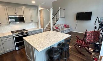 1002 Timberbrooke Dr, Bedminster, NJ 07921