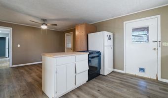 31 3RD Ave, Ashville, AL 35953
