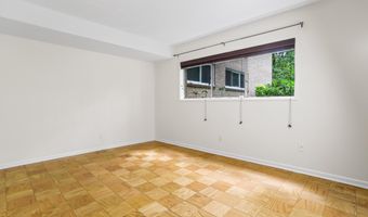4917 AMERICANA Dr T6, Annandale, VA 22003