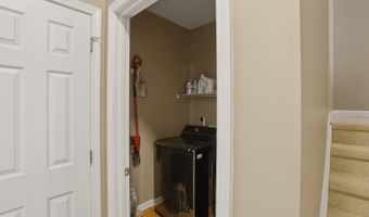 191 Gossamer Dr, Boiling Springs, SC 29316