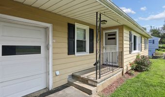 31 Jeanette Rd, Danbury, CT 06811