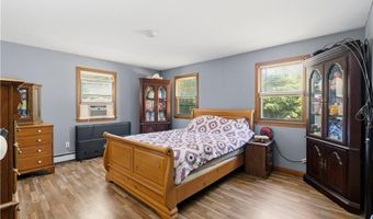 42 Charles Ave, Charlestown, RI 02813