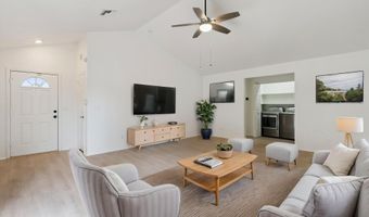 1722 N COMANCHE Dr, Chandler, AZ 85224