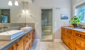 3511 NW Braid Dr, Bend, OR 97703