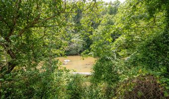 585 White Cir 32, Athens, GA 30605