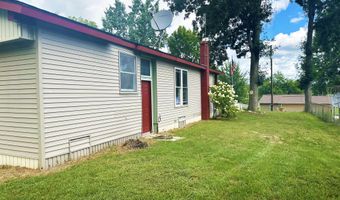 3310 Dumont Lake Dr, Allegan, MI 49010