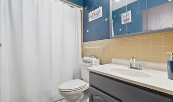 554 Longview Dr, Antioch, IL 60002