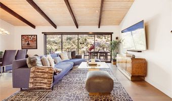 2522 Zorada Dr, Los Angeles, CA 90046