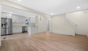 2316 FORT Dr, Alexandria, VA 22303