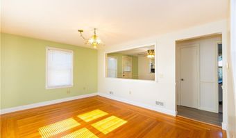 46 Bliss St, East Providence, RI 02914