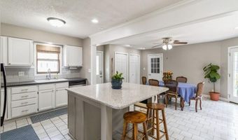 1330 Woodstock Ave, Ames, IA 50014