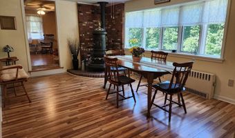 124 Pilgrim Rd, Bristol, CT 06010