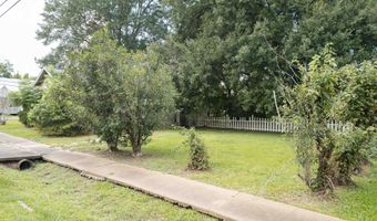 709 E Lafayette St, Abbeville, LA 70510