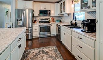 4101 Donald Dr, Madison, WI 53704