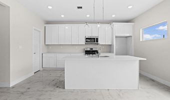 474 Sylvia Ct, Socorro, TX 79927