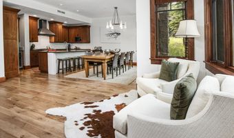 320 Hummingbird A101, Avon, CO 81620