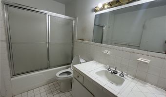 636 S 11th St, Aransas Pass, TX 78336