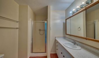 925 River View Dr, Cody, WY 82414