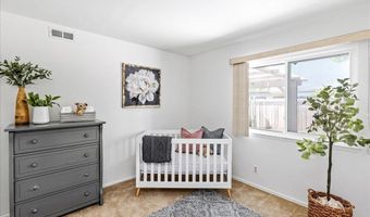 2157 Pepper Tree Pl, Escondido, CA 92026