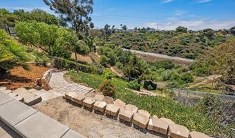 5020 Park Rim Dr, San Diego, CA 92117