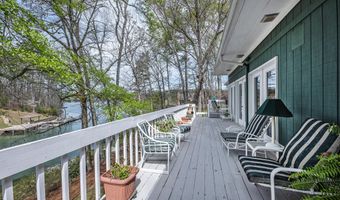 93 Wildwood Rd, Alexander City, AL 35010
