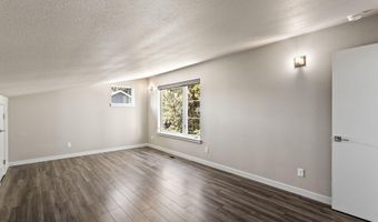 61547 SE Lincoln Ln, Bend, OR 97702