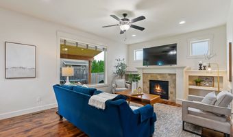 19144 GENTRY HIGHLANDS Ln, Oregon City, OR 97045