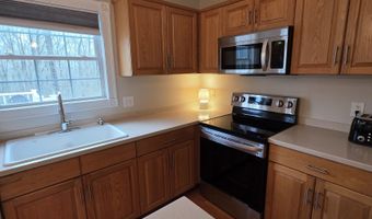 120 Woodbine Rd, Colchester, CT 06415
