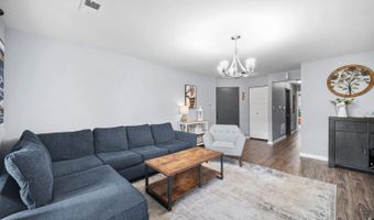 1415 W Partridge Ln 5, Arlington Heights, IL 60004