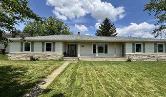 306 Betz Rd, Auburn, IN 46706