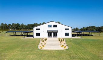 207 Wolf Creek Dr, Americus, GA 31719