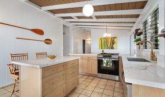 2342 Ahapule St, Pearl City, HI 96782