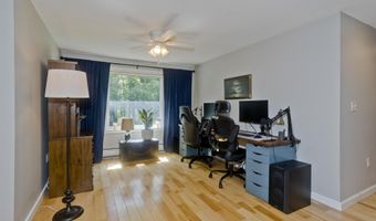 2305 Jacobs Ladder Rd, Becket, MA 01223