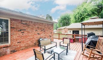 104 Saint James Ct, Bardstown, KY 40004