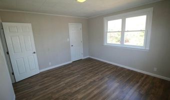 4 June Pl, Aberdeen, NJ 07747