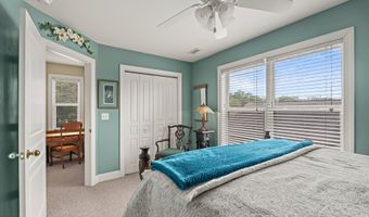 6 White Pond Blvd, Beaufort, SC 29902