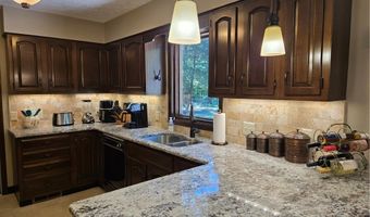 4631 Diane Dr, Ashtabula, OH 44004