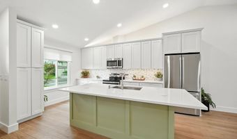 573 AQUATIC Dr, Atlantic Beach, FL 32233