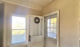 237 MILL St, Algoma, WI 54201