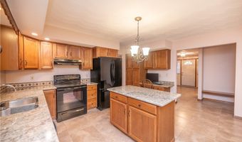 6581 N Timberidge Ave, Austintown, OH 44515