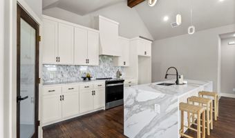 8644 Kelly Ln, Alvarado, TX 76009